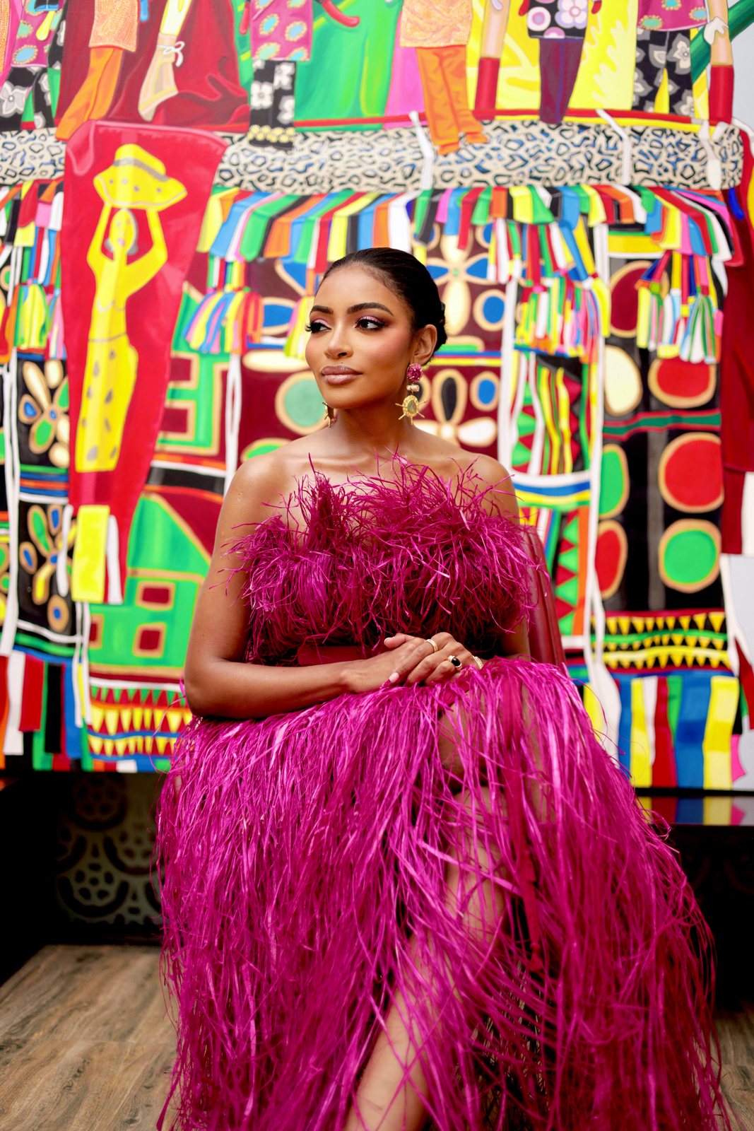 Before the lower tier &mdash; Embodied Spirits opening, Gaia Africa Club, Lagos